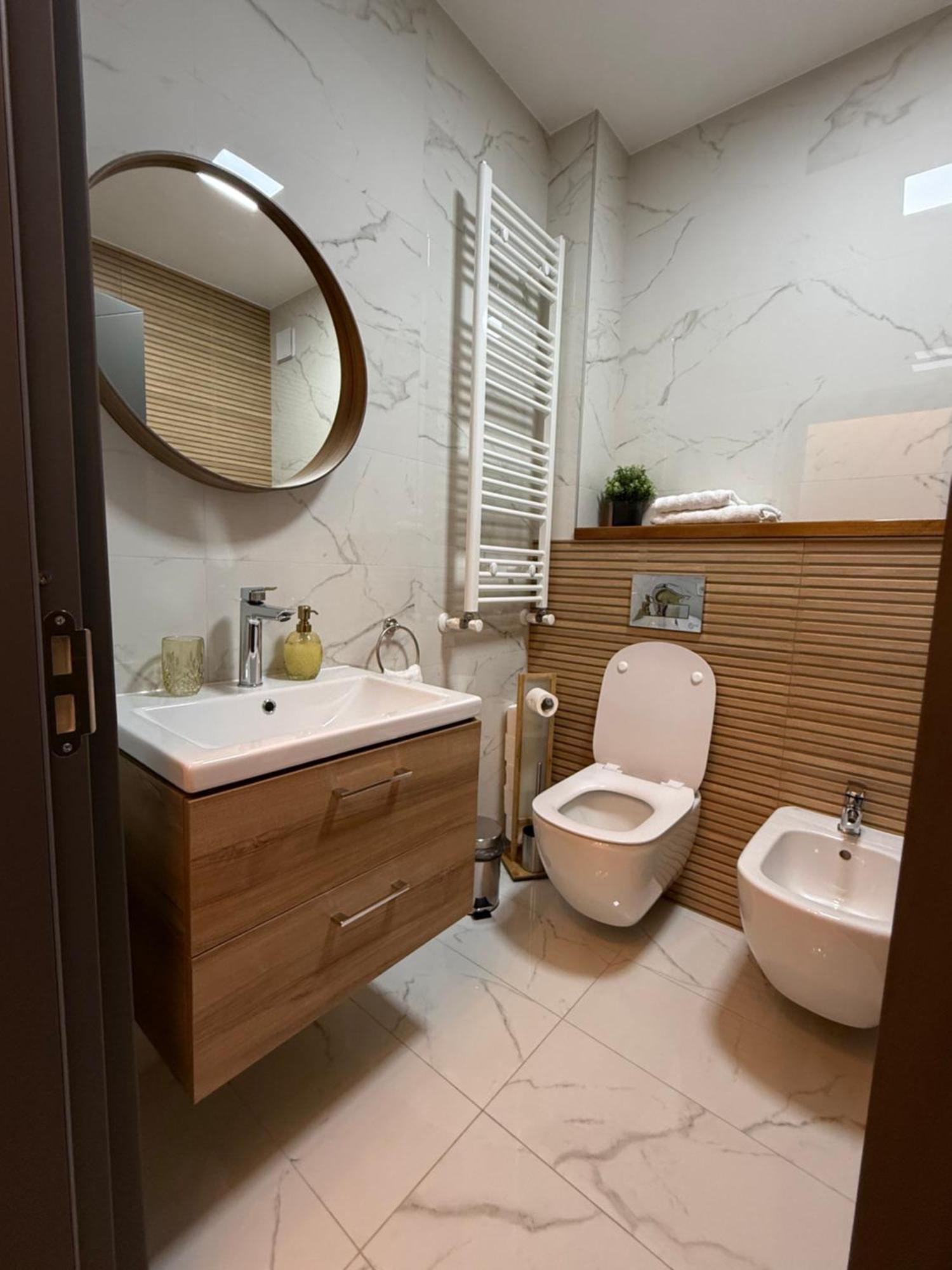 Illy Home Râmnicu Vâlcea Εξωτερικό φωτογραφία